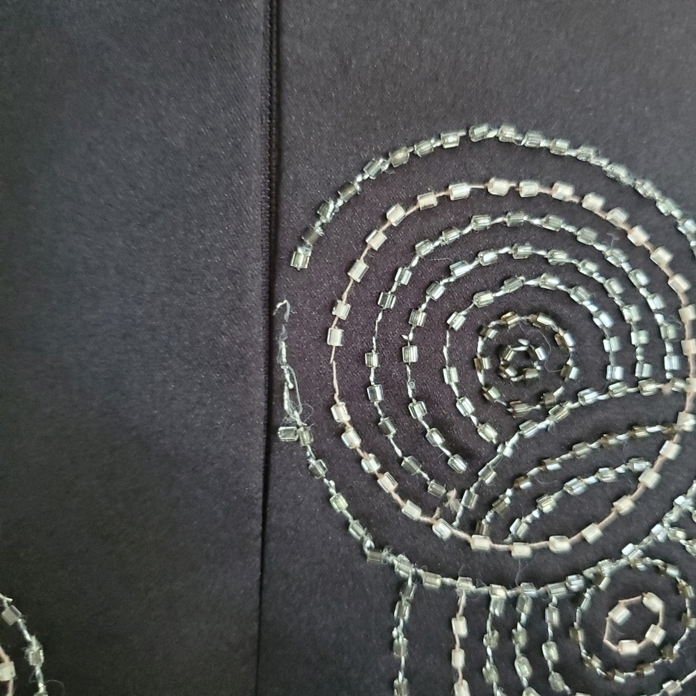 Laundry by Shelli Segal Beaded Black Midi Dress - Picture 6 of 8